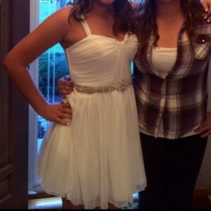 Short white puffy dress perfect for homecoming!